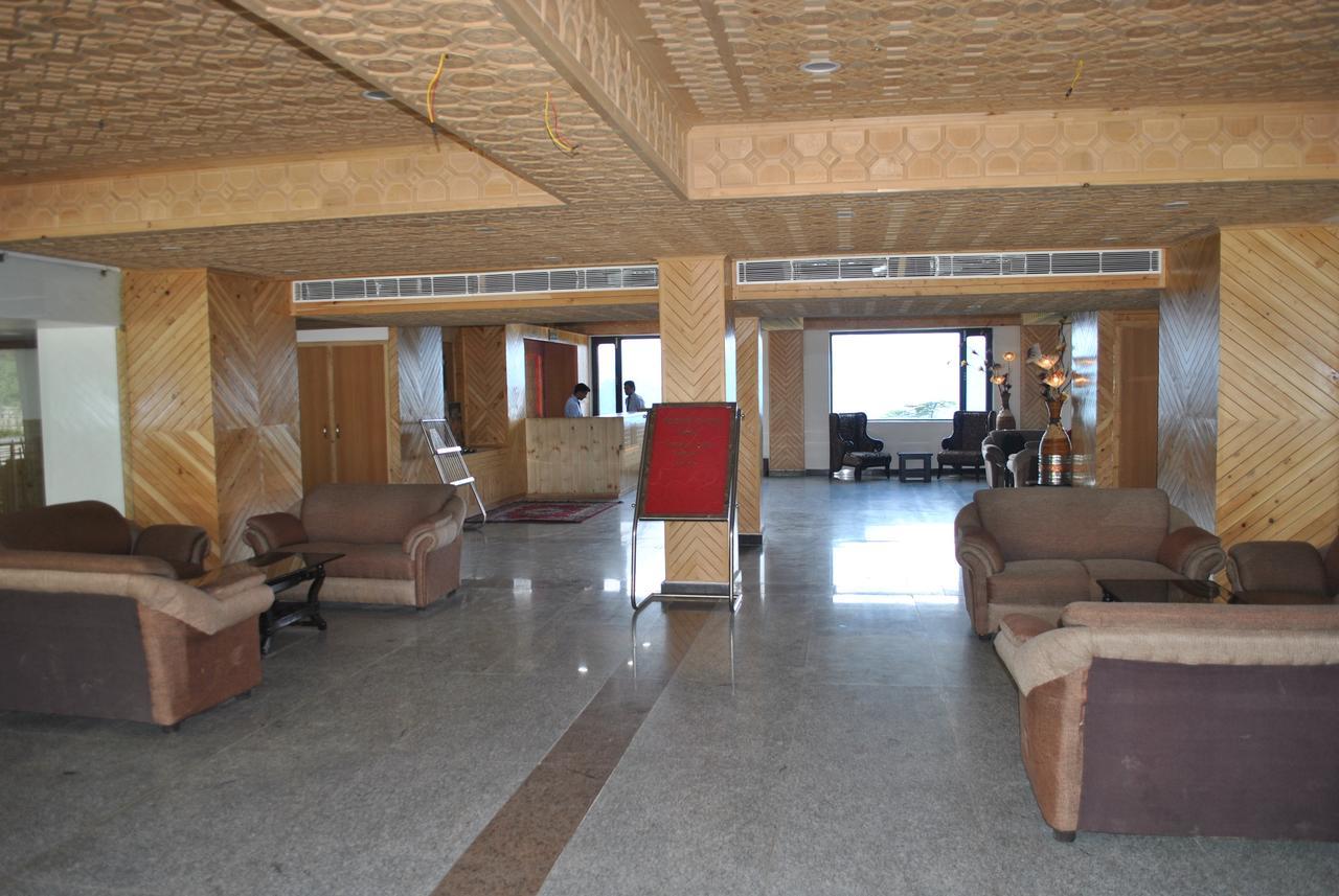 Hotel Natraj International Patnitop Exterior photo